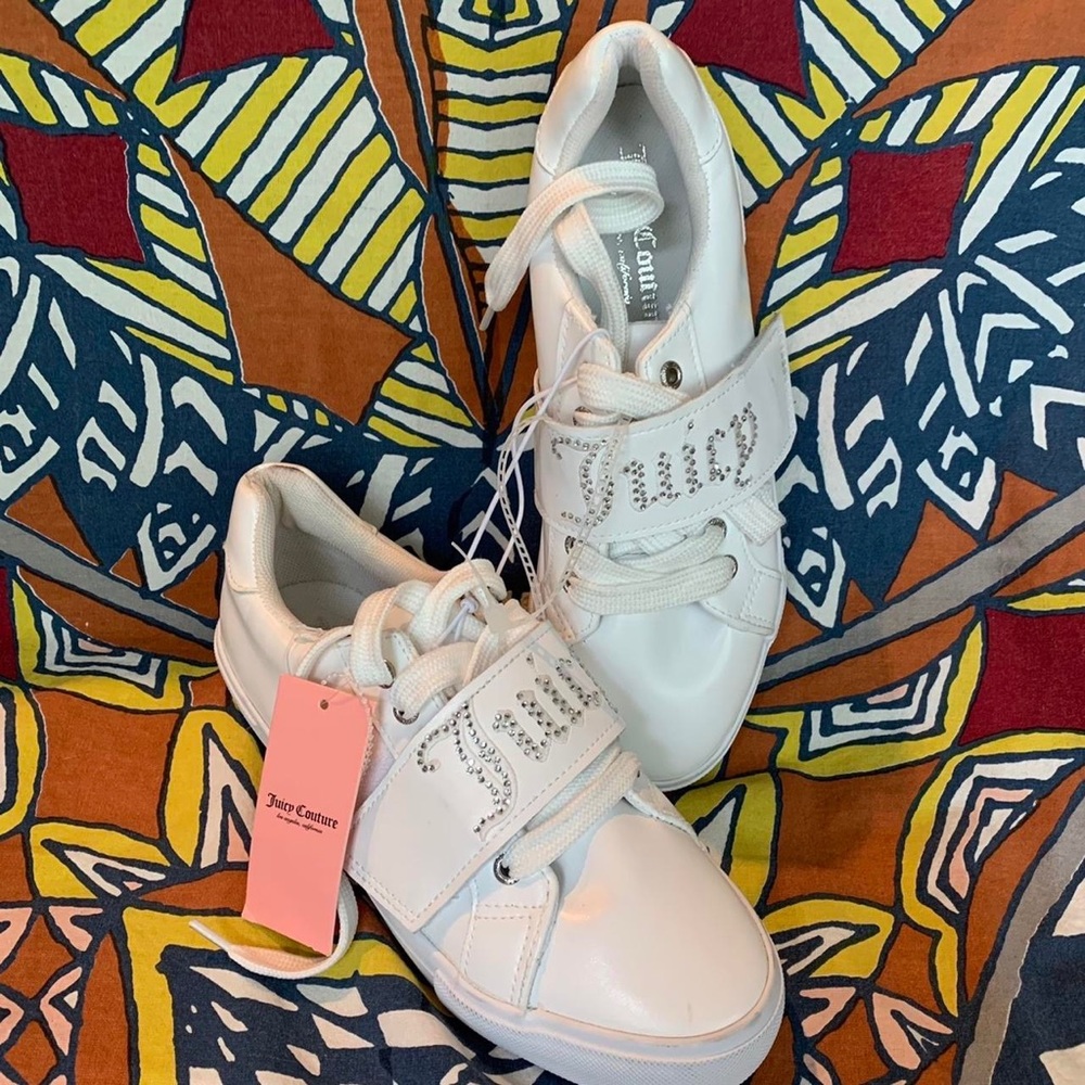 New Juicy Couture Cartwheel Sneaker